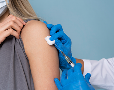 Infirmiers : vos nouvelles missions en matière de vaccination !