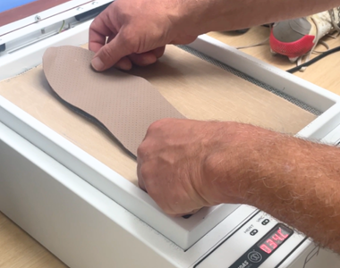 Thermoformage et thermosoudage en pratique : du bilan podologique à la réalisation des orthèses plantaires, évaluez vos pratiques !